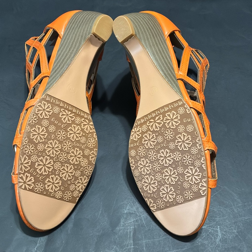 Henry Ferreira - Lattice Ladies Shoes with 2” heel (NIB) - Picture 8 of 11
